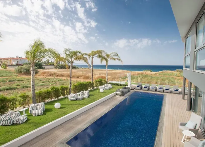 Villa Papadopo - Luxury 3 Bedroom With Private Pool, Hot Tub And Sea Views