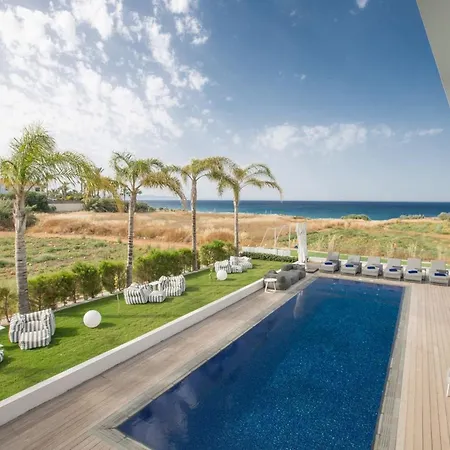 Villa Papadopo - Luxury 3 Bedroom With Private Pool, Hot Tub And Sea Views